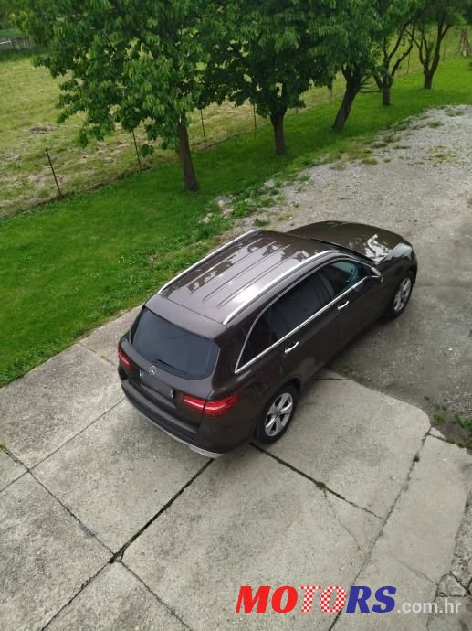 2017' Mercedes-Benz GLC 250 D photo #4