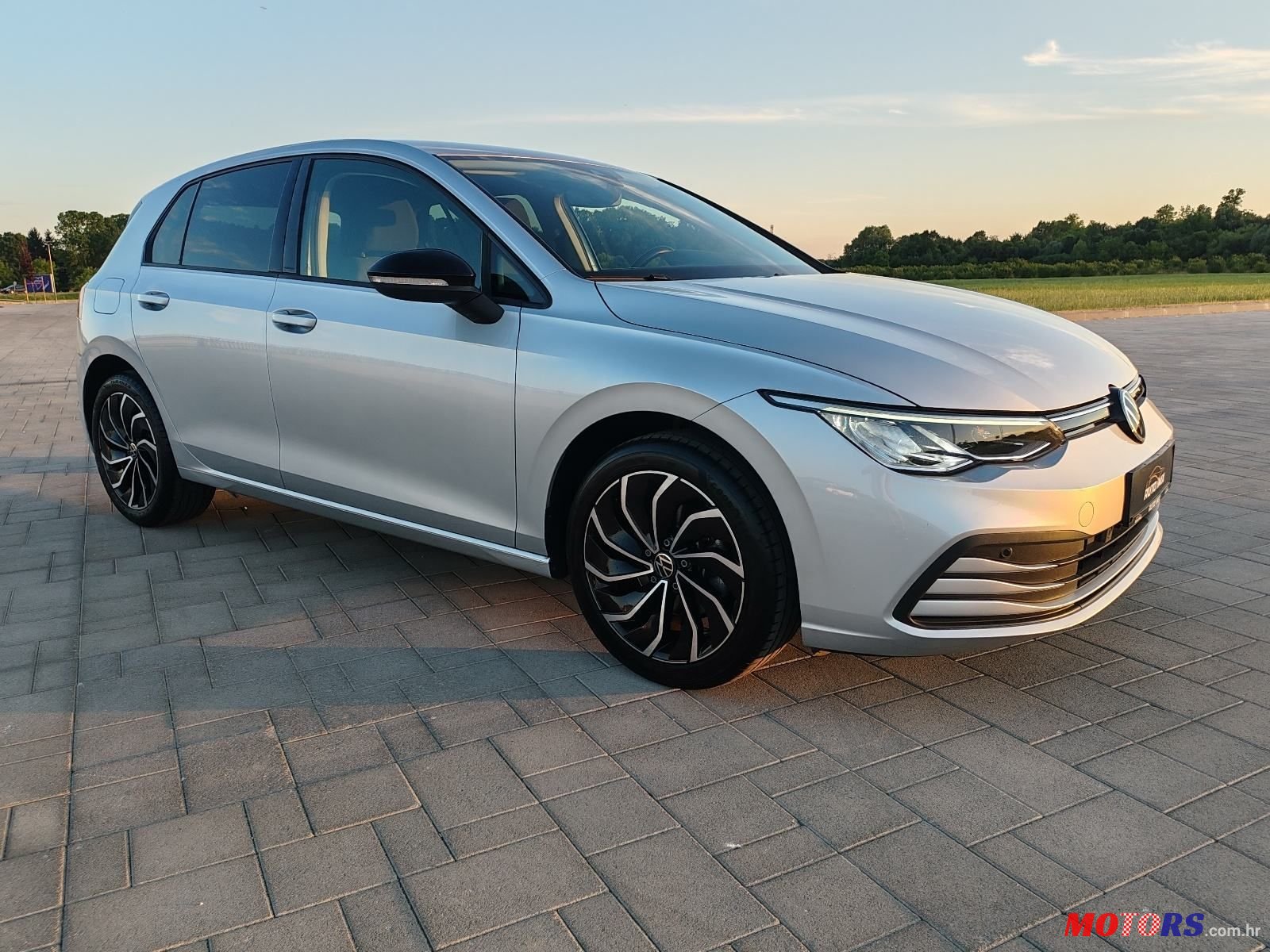 2020' Volkswagen Golf VIII 2,0 Tdi photo #1