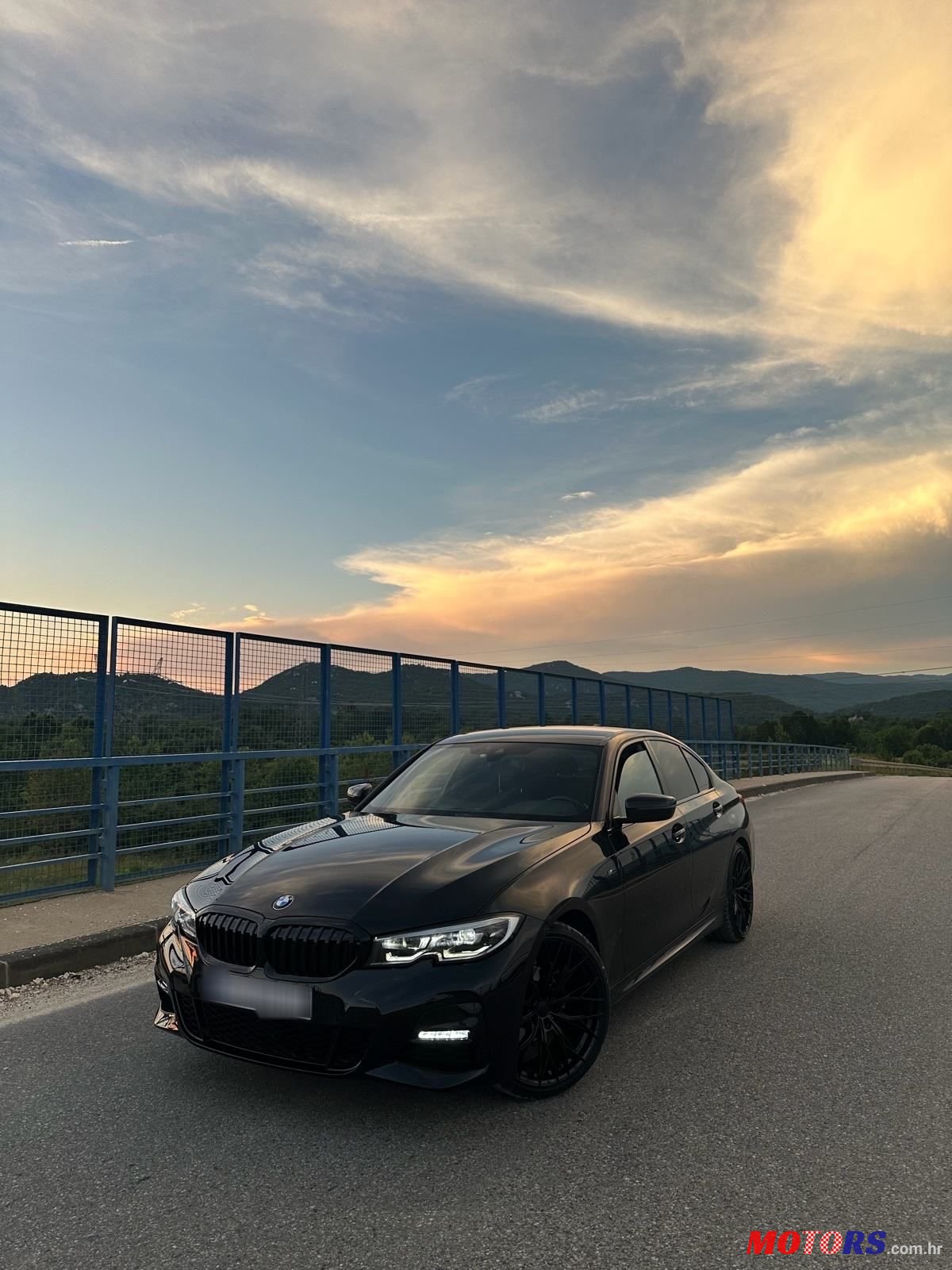 2020' BMW Serija 3 318D photo #1