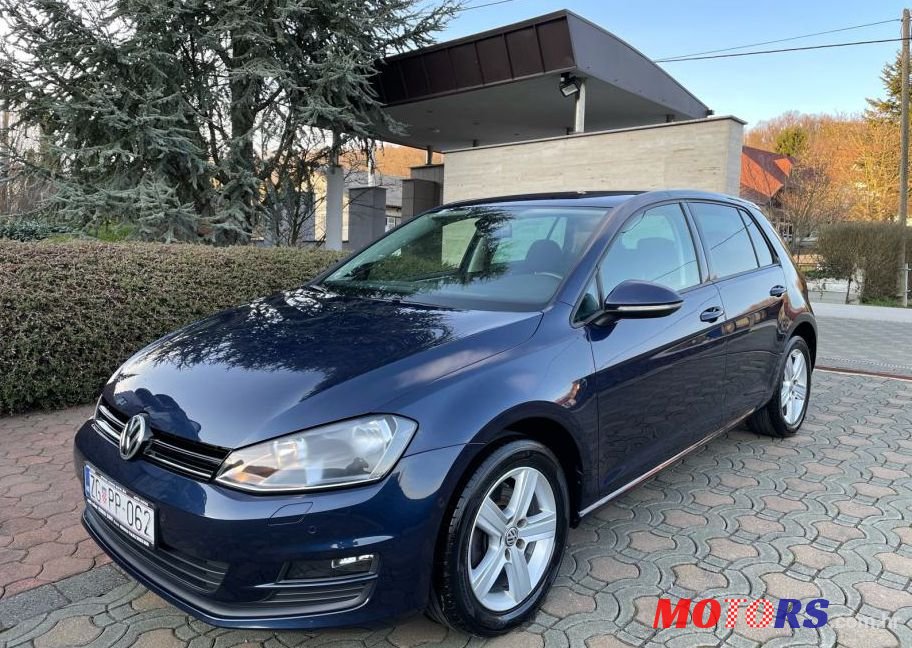 2014' Volkswagen Golf 7 1,6 Tdi Bmt photo #1