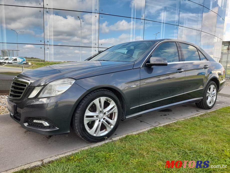 2010' Mercedes-Benz E-Klasa 220 Cdi photo #1