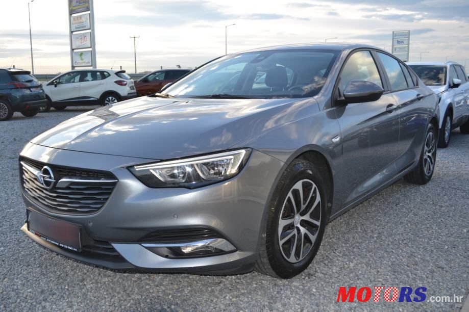 2019' Opel Insignia 1,6 Cdti photo #1