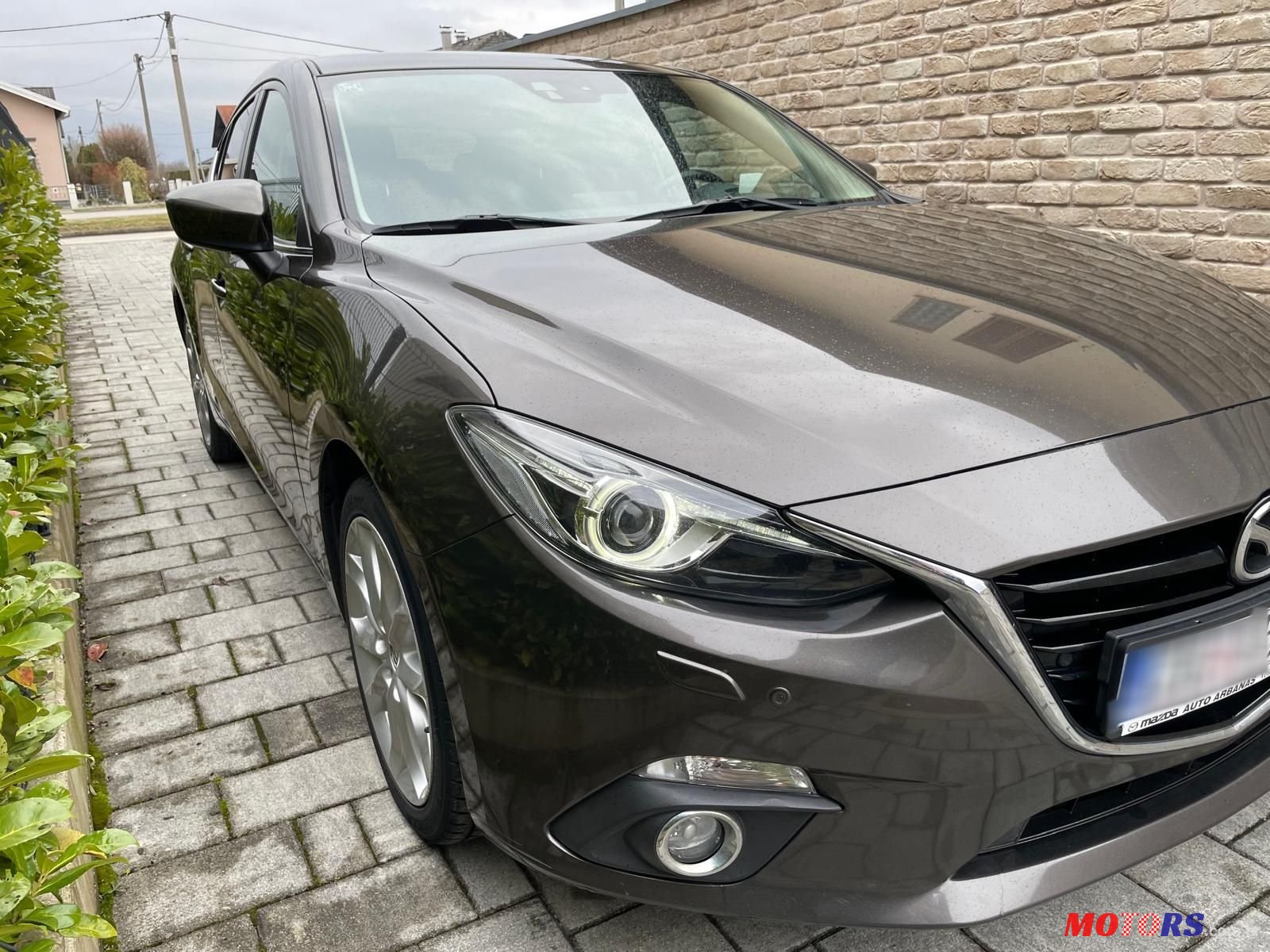2014' Mazda 3 G100 photo #2