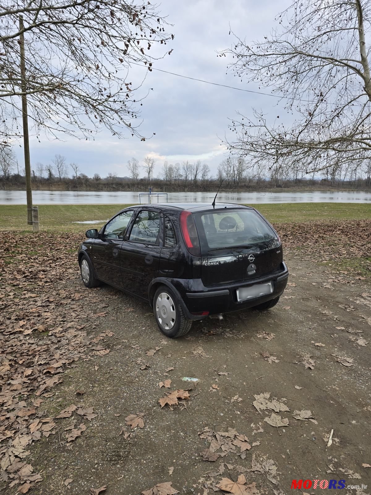 2004' Opel Corsa 1,3 Cdti photo #3