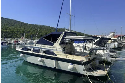 1980' Fairline Phantom 32