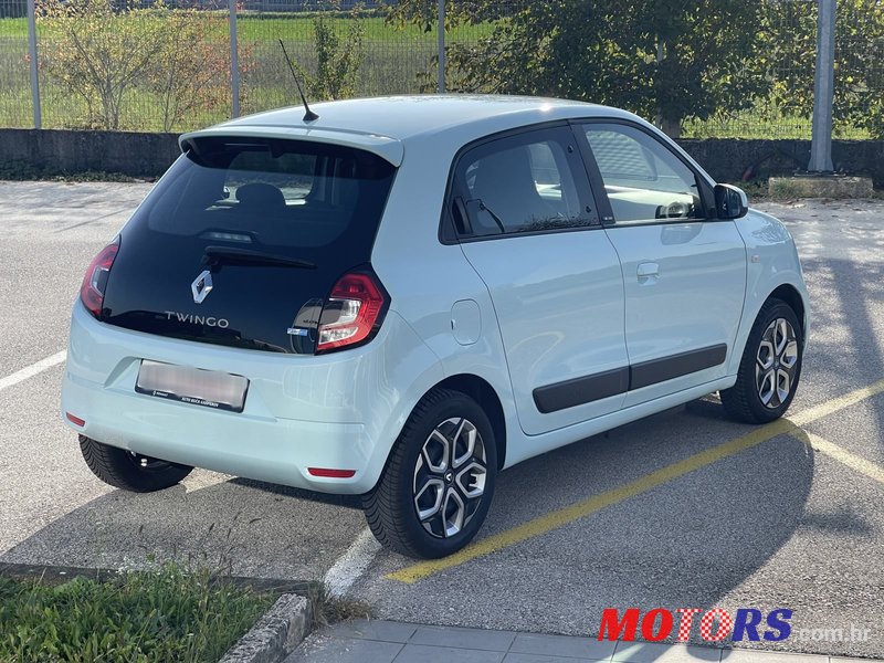 2022' Renault Twingo Z.E. photo #5