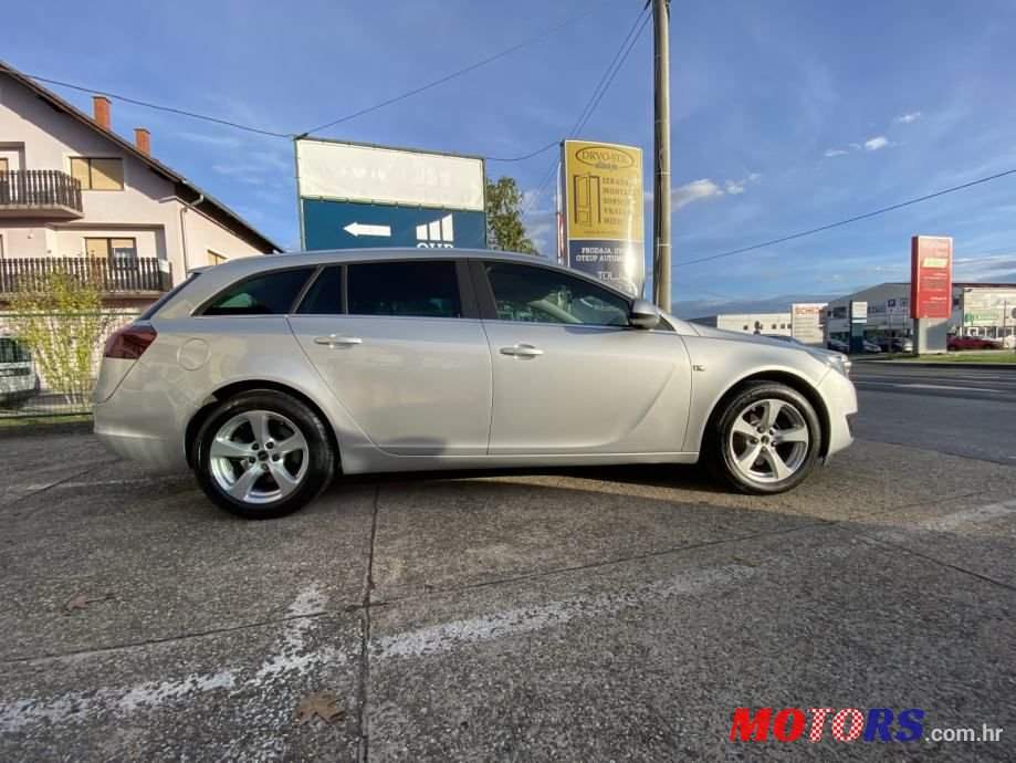 2014' Opel Insignia Karavan photo #2