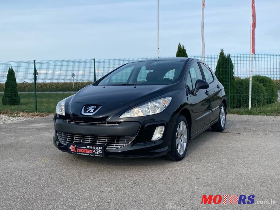 2008' Peugeot 308 photo #1