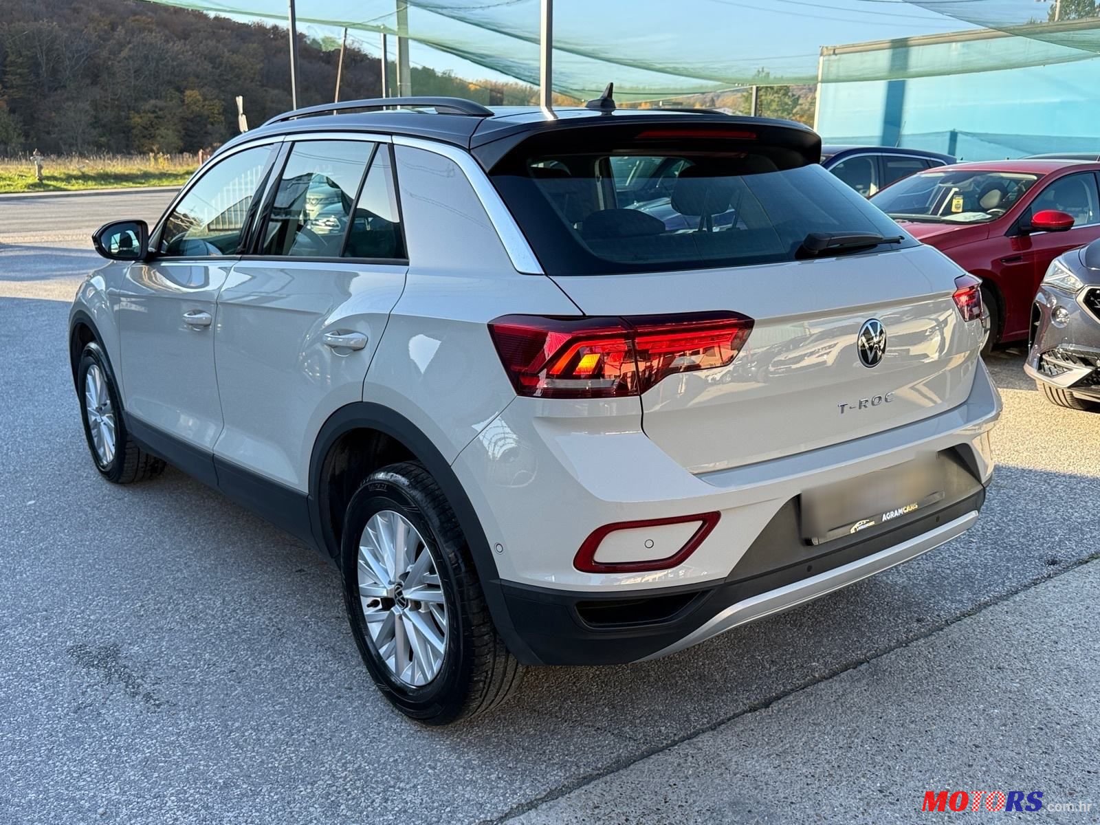 2022' Volkswagen T-Roc 2,0 photo #5
