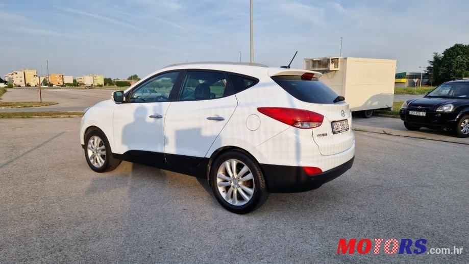2011' Hyundai ix35 2,0 Crdi photo #5