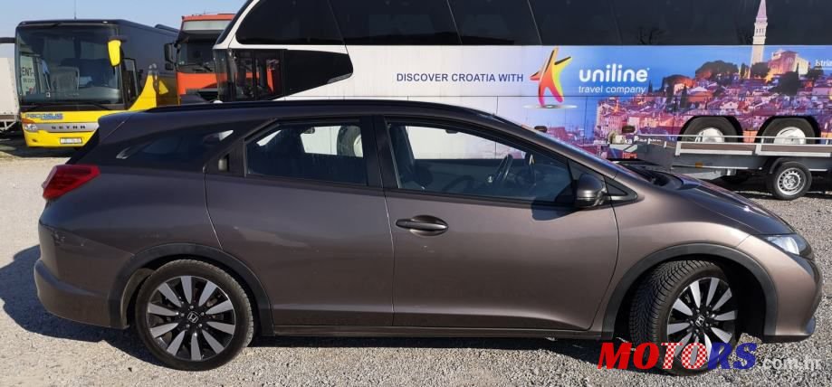 2015' Honda Civic Aerodeck photo #5