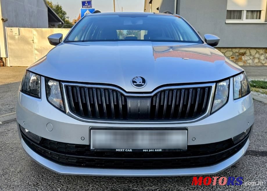 2017' Skoda Octavia Combi photo #1