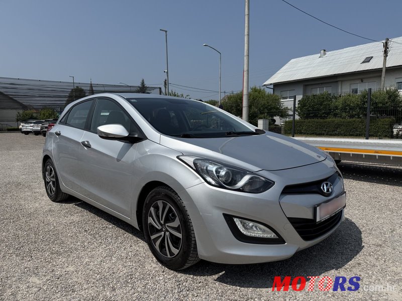 2013' Hyundai i30 1,4 photo #2