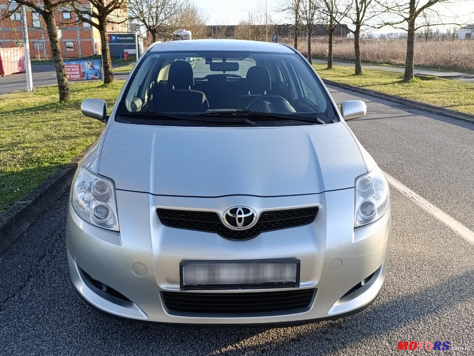 2008' Toyota Auris 1,4 Vvt-I photo #3