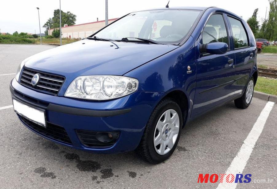 2003' Fiat Punto 1,4 16V photo #1