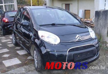2011' Citroen C1 1,0 Sx photo #1