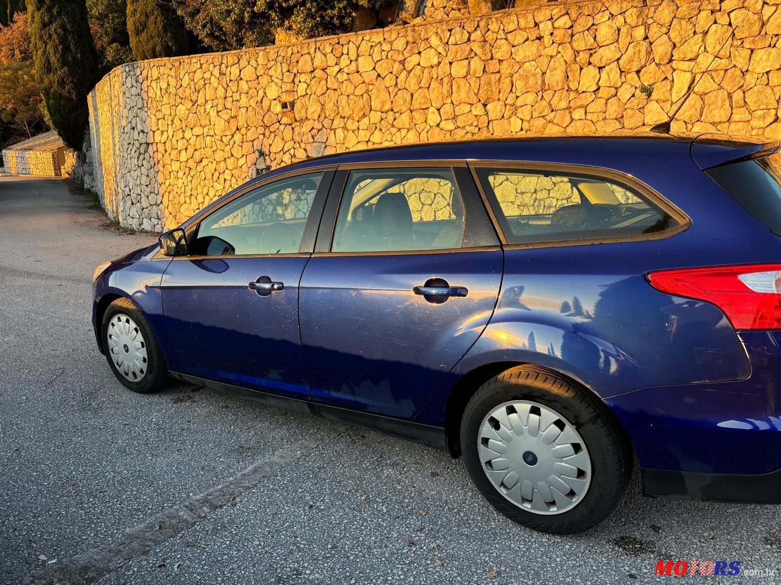 2014' Ford Focus Karavan photo #1