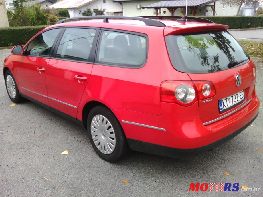 2008' Volkswagen Passat photo #2