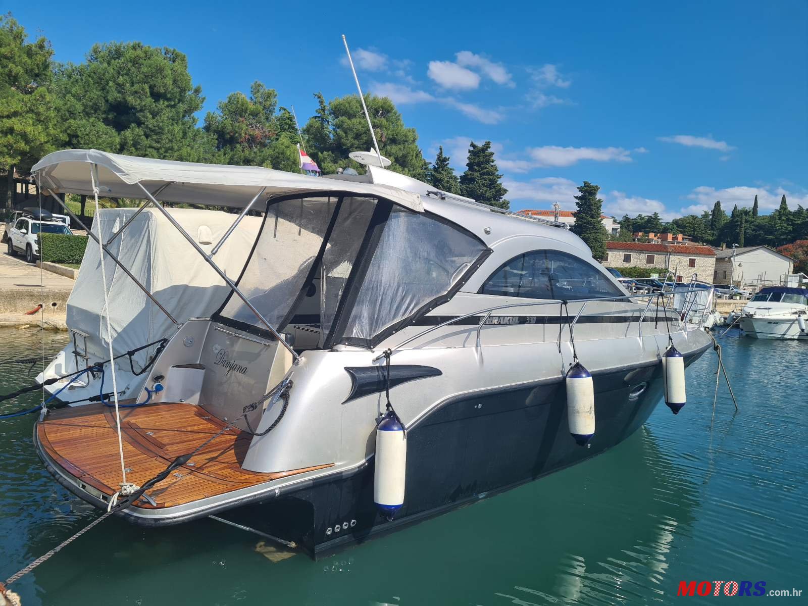 2015' Mirakul 30 photo #2