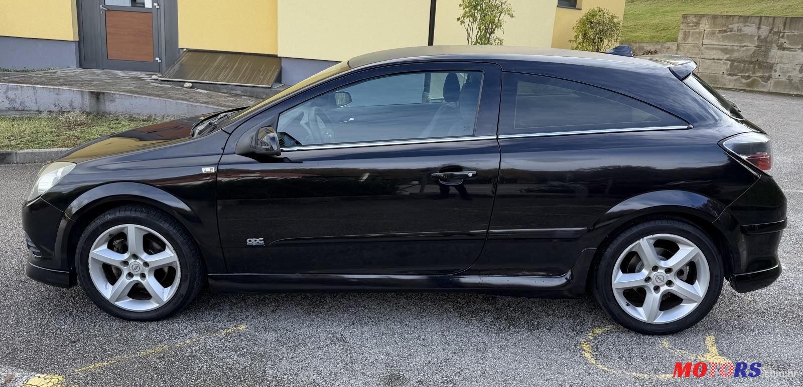 2005' Opel Astra 1,7 Cdti Sport photo #4