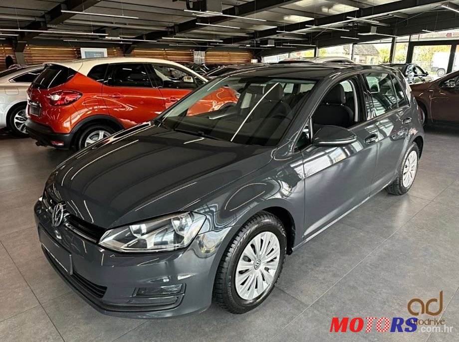 2014' Volkswagen Golf 7 1,6 Tdi Bmt photo #1
