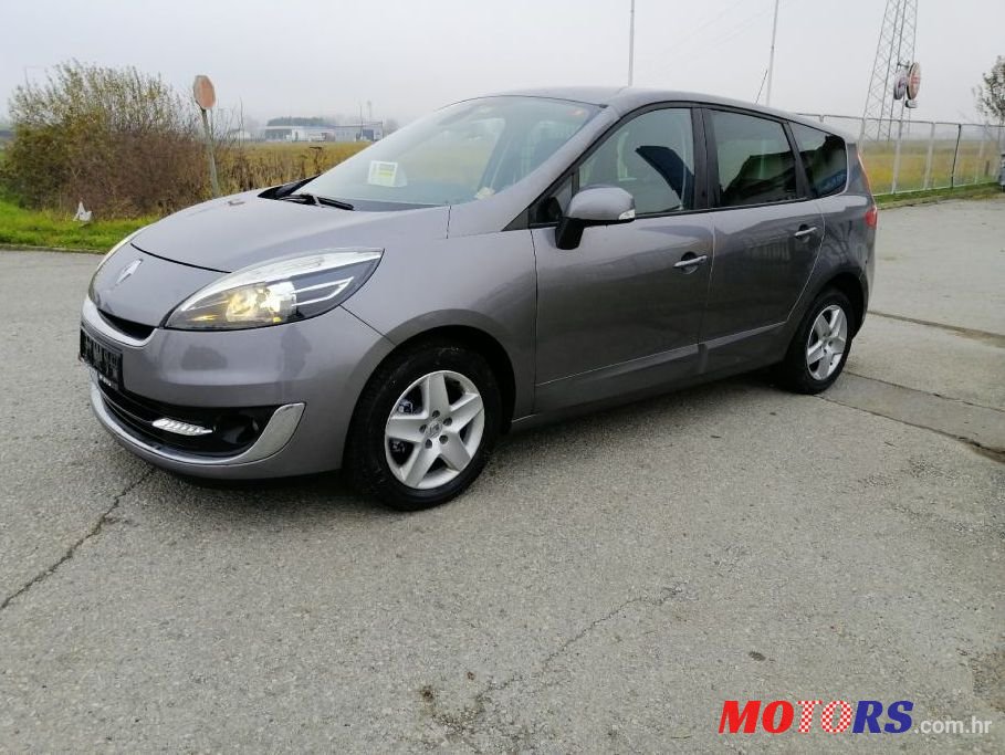 2012' Renault Grand Scenic 1,5 Dci photo #1