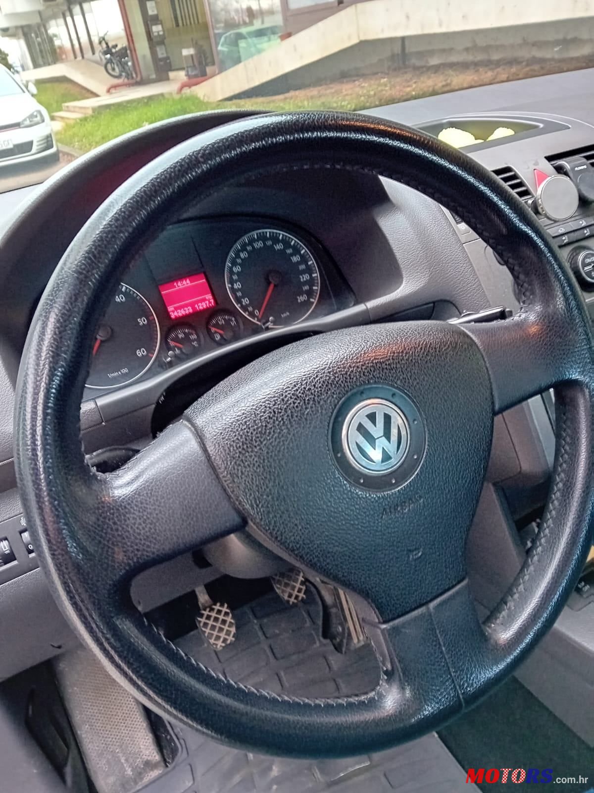 2007' Volkswagen Touran 1,9 Tdi photo #3