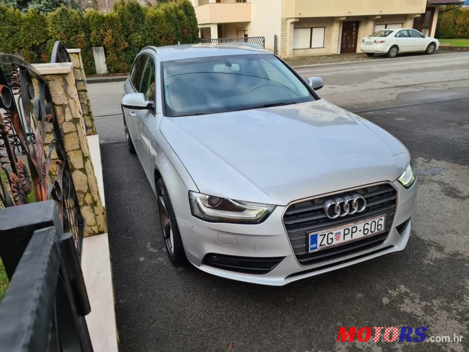 2012' Audi A4 Avant photo #3