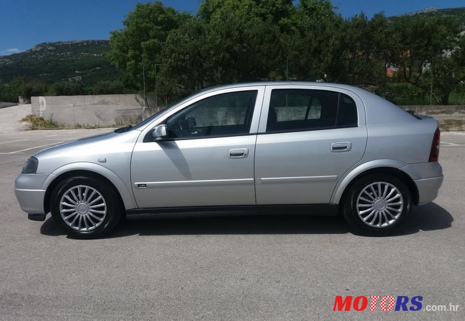 2005' Opel Astra 1.4I-Samo 130 Km+Kao Nova photo #1