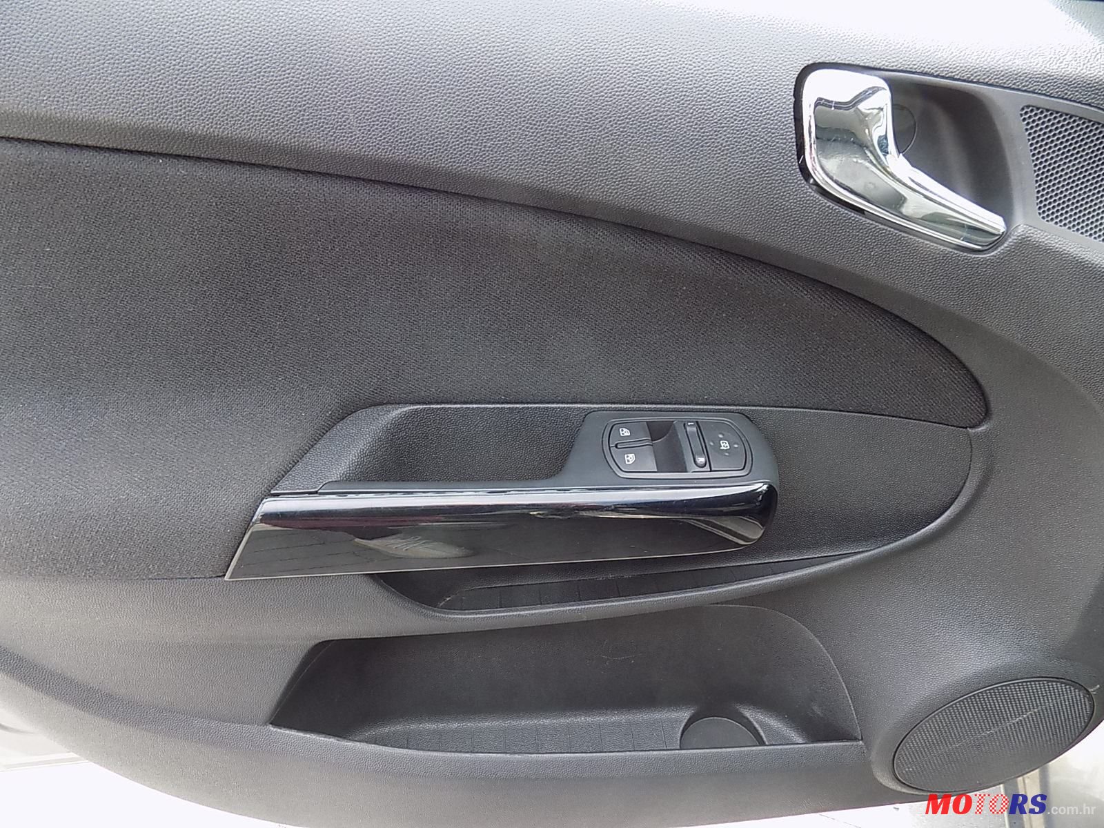 2014' Opel Corsa 1.3 Cdti photo #6