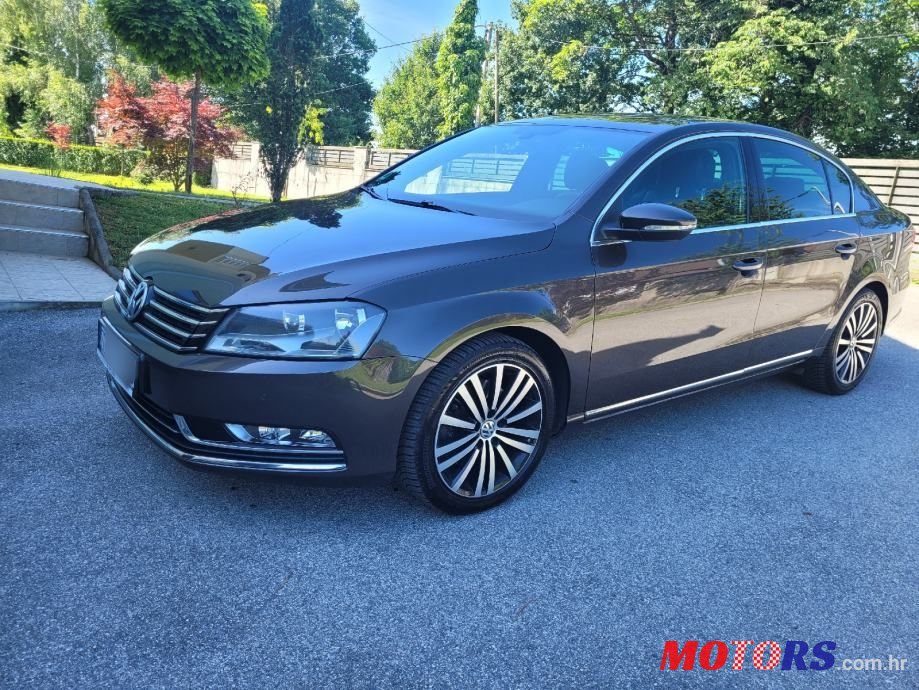 2013' Volkswagen Passat 2,0 Tdi Bmt photo #1