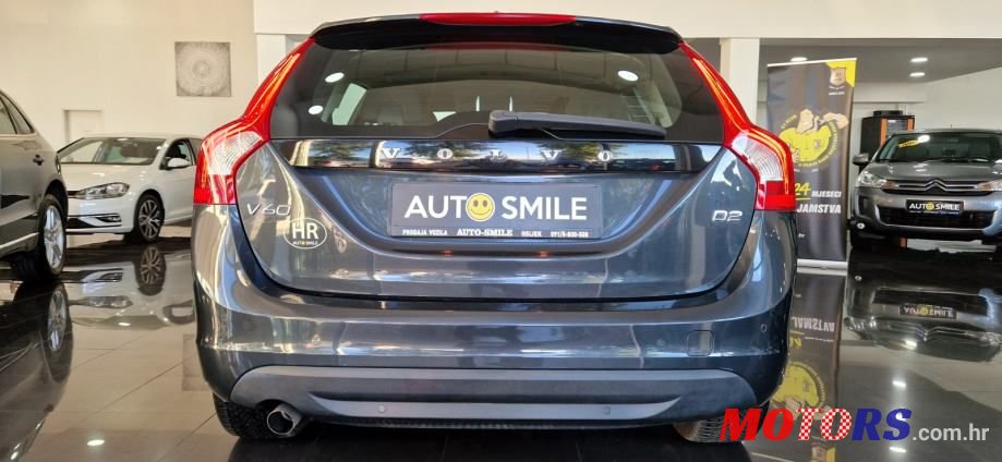 2013' Volvo V60 D3 photo #4