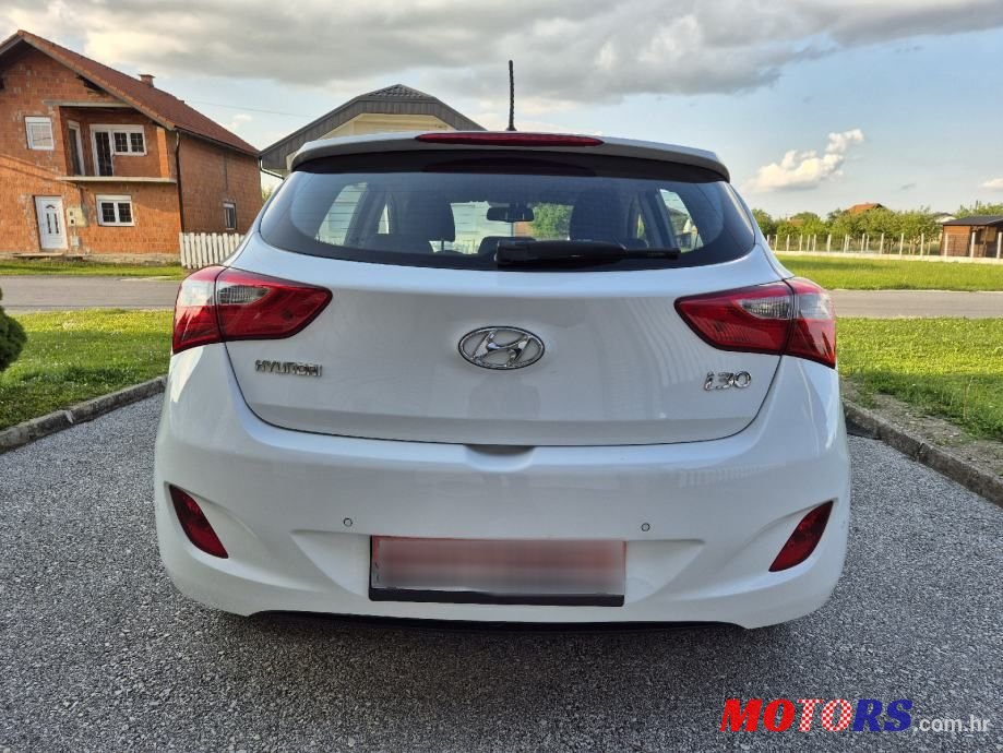 2016' Hyundai i30 1,4 Crdi photo #4