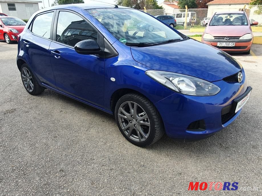 2009' Mazda 2 photo #2