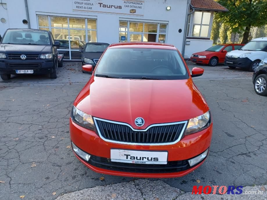 2014' Skoda Rapid 1,6 Tdi photo #2