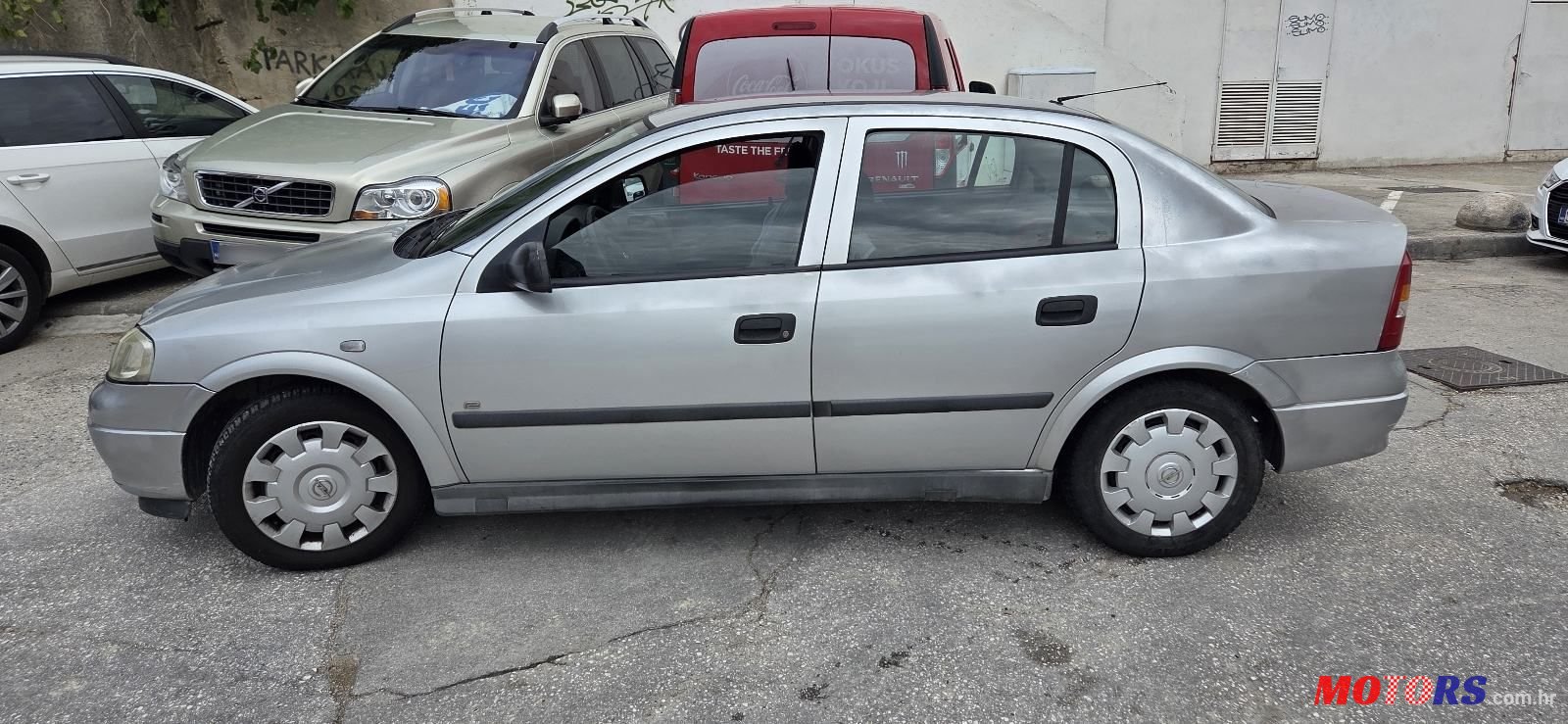 2005' Opel Astra Classic photo #1