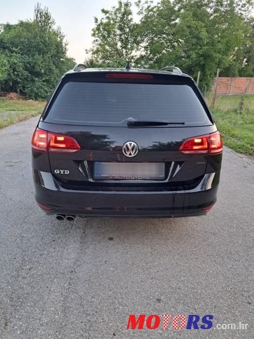 2016' Volkswagen Golf VII Variant photo #4