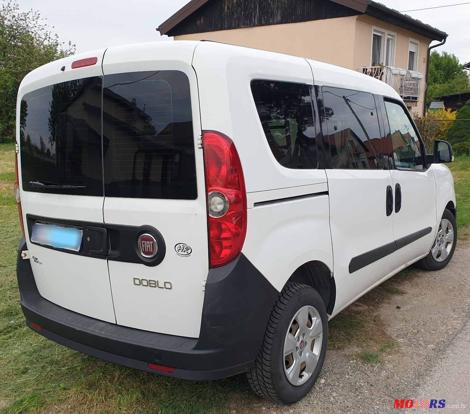 2014' Fiat Doblo 1,6 Multijet 16V photo #1