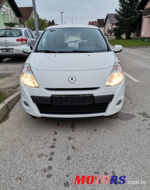 2013' Renault Clio 1,5 Dci photo #1