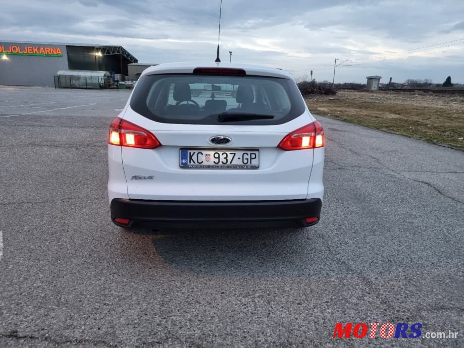 2016' Ford Focus Karavan photo #5
