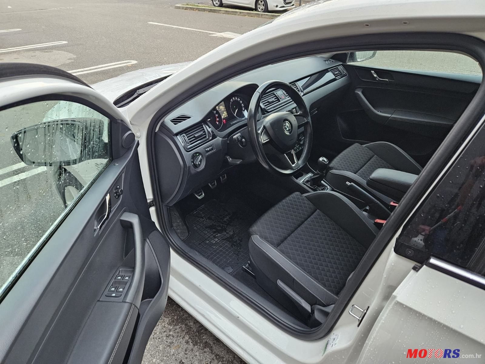 2016' Skoda Rapid 1,6 Tdi photo #5