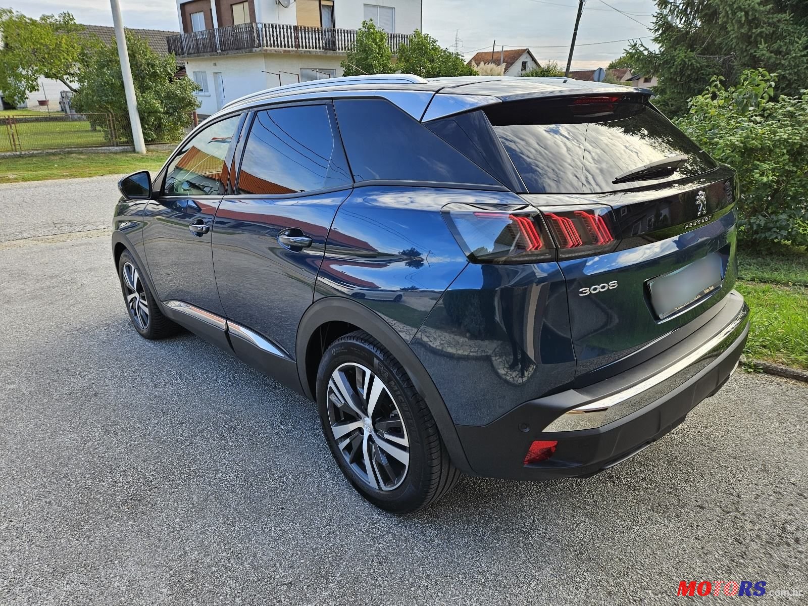 2020' Peugeot 3008 1,5 Bluehdi photo #6