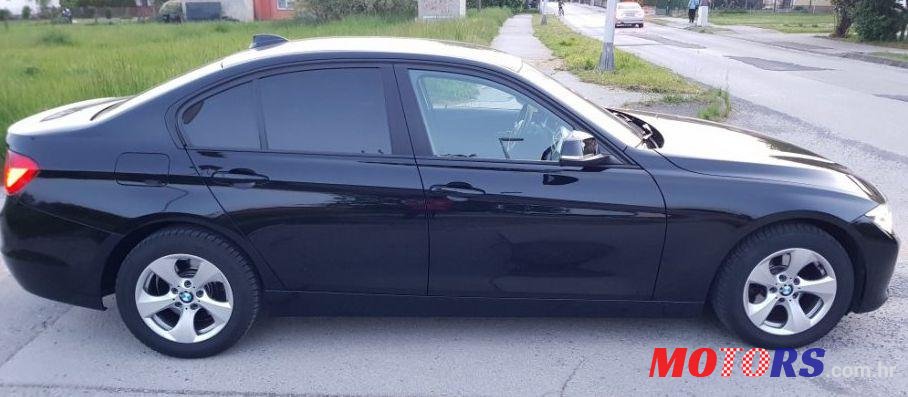 2012' BMW Serija 3 316D photo #1
