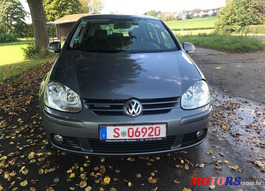 2008' Volkswagen Golf V 1,9 Tdi photo #2