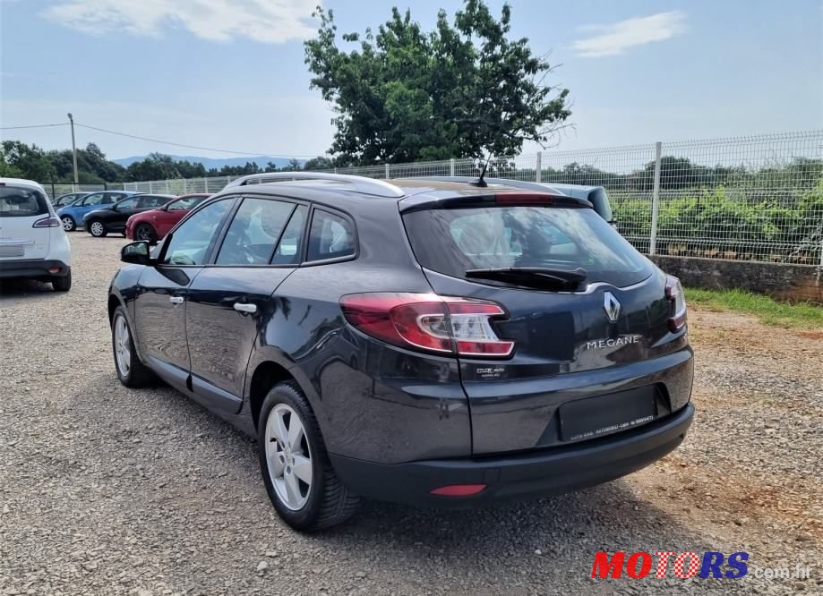 2010' Renault Megane Grandtour 1,5 Dci photo #3