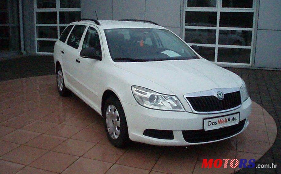 2011' Skoda Octavia 1,6 Tdi  Combi photo #3