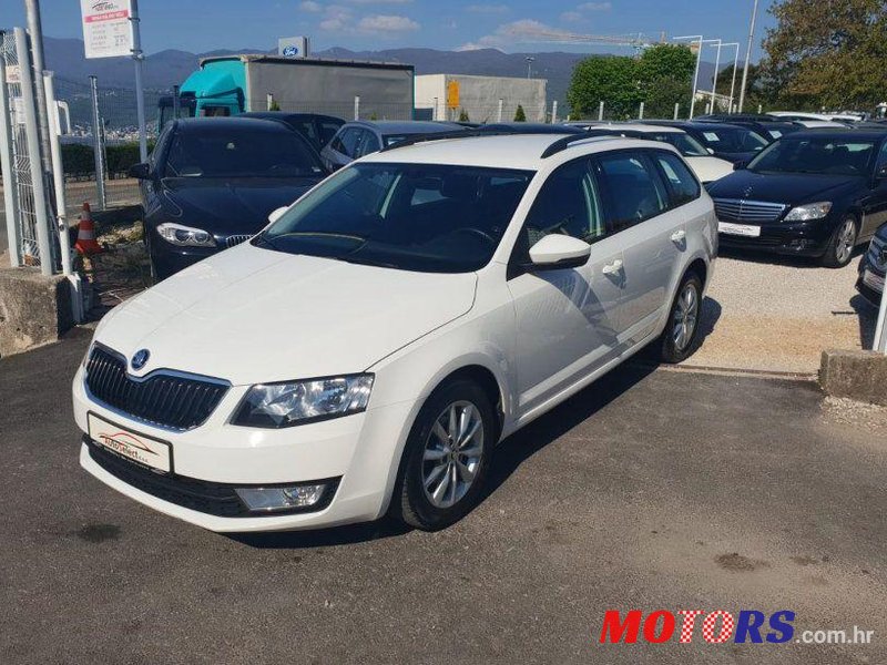 2017' Skoda Octavia Combi 1,6 Tdi Dsg photo #1