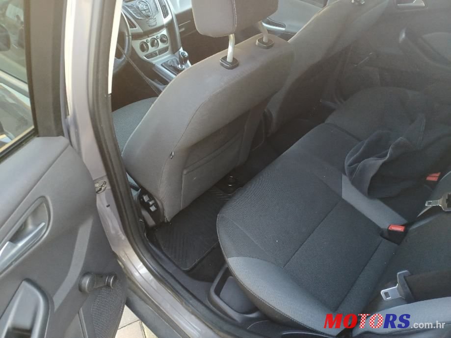 2012' Ford Focus 1,6 photo #5