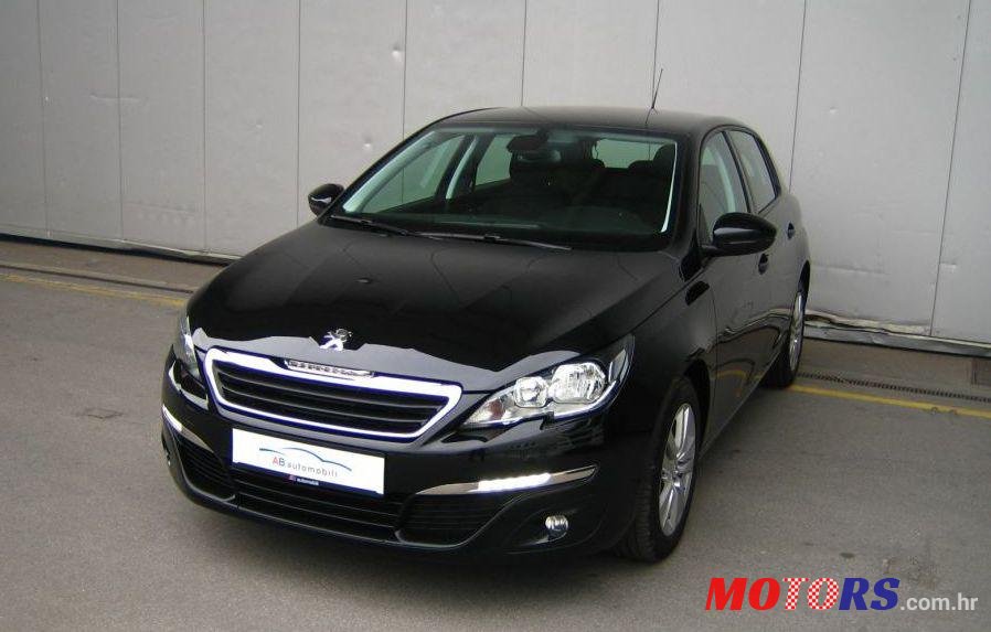 2017' Peugeot 308 1,6 Bluehdi photo #1