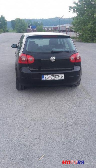 2004' Volkswagen Golf V 2,0 Tdi photo #1